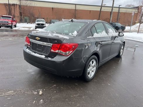 Used 2016 Chevrolet Cruze LT image 5