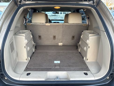 Used 2005 Chevrolet Equinox LS w/ Preferred Equipment Group image 9