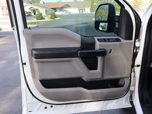 Used 2020 Ford F350 XL w/ Power Equipment Group image 23