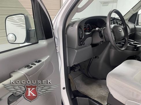 Used 2008 Ford E-350 and Econoline 350 XL image 10