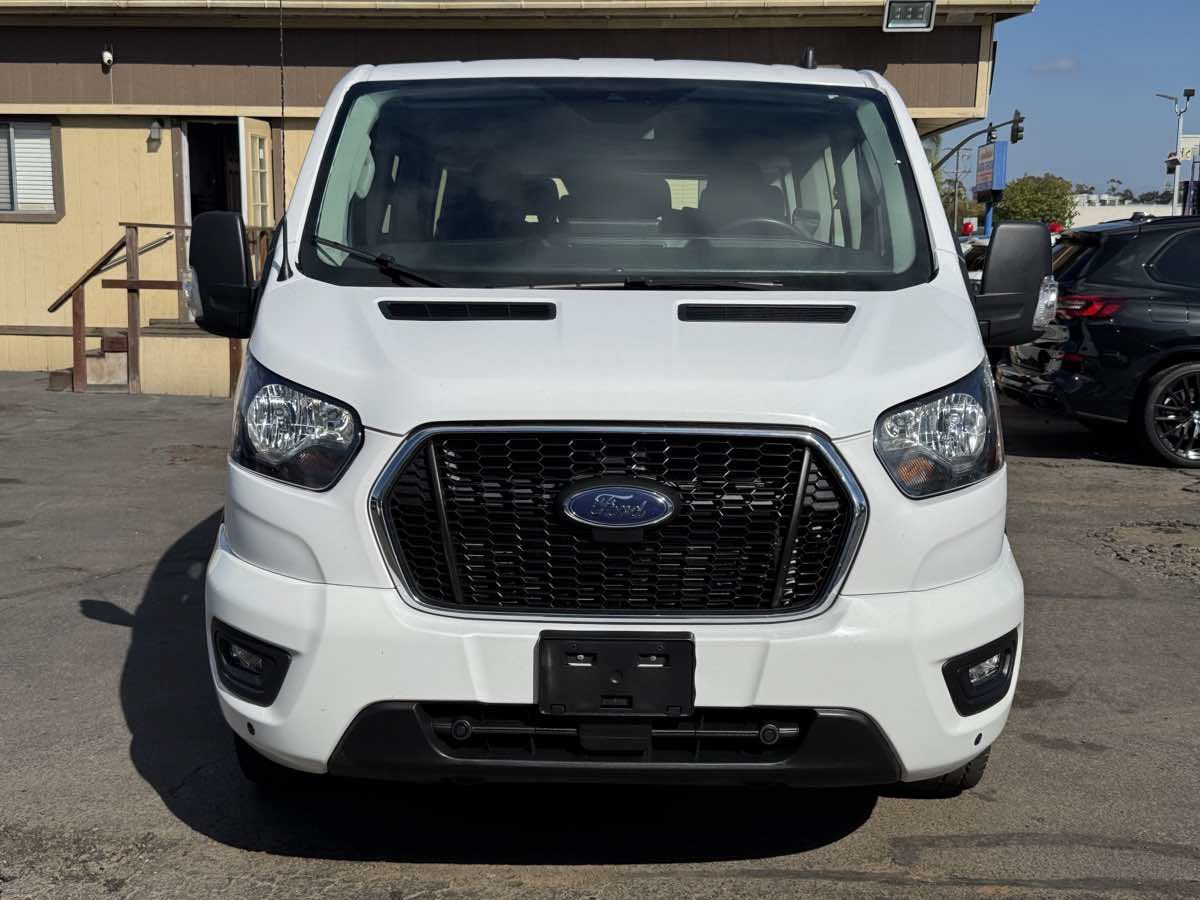 Used 2024 Ford Transit 350 XLT RWD image 5