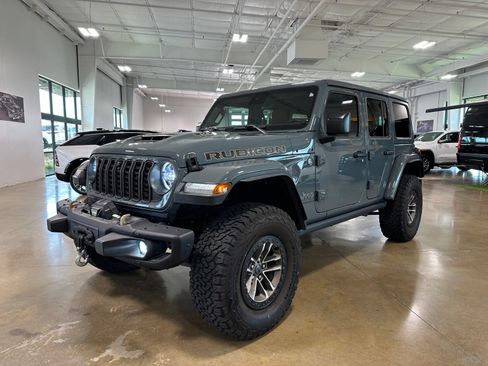 Used 2024 Jeep Wrangler Unlimited Rubicon 392 AWD/4WD image 3