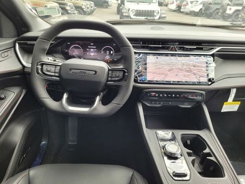 New 2026 Jeep Cherokee Overland image 7