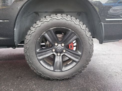 Used 2017 RAM 1500 Sport w/ Convenience Group image 7