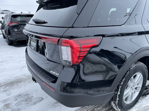 New 2026 Ford Explorer Active image 33