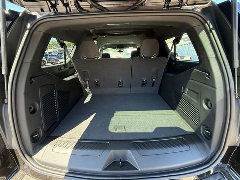New 2026 Chevrolet Suburban LS w/ LPO, Dark Essentials Package AWD/4WD image 25
