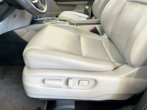 Used 2022 Honda Ridgeline RTL-E image 19