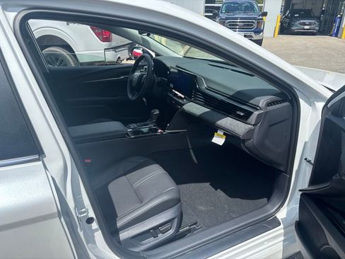 New 2026 Toyota Camry XLE AWD/4WD image 13