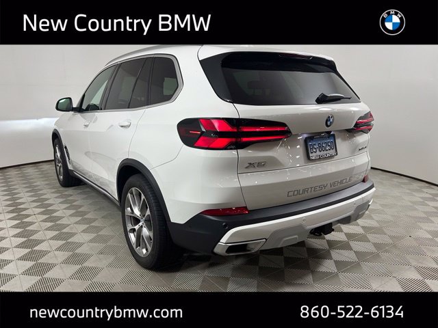 Certified 2026 BMW X5 xDrive40i w/ Premium Package AWD/4WD image 5