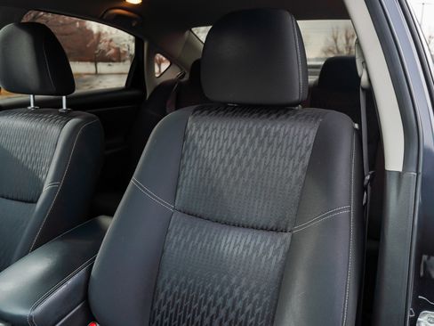 Used 2017 Nissan Altima 2.5 S w/ Power Driver Seat Package image 16