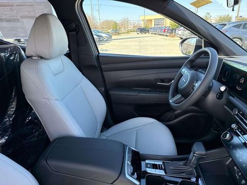New 2026 Hyundai Santa Cruz SEL FWD image 13