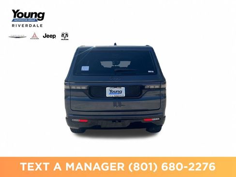 New 2026 Jeep Grand Wagoneer Limited AWD/4WD image 4