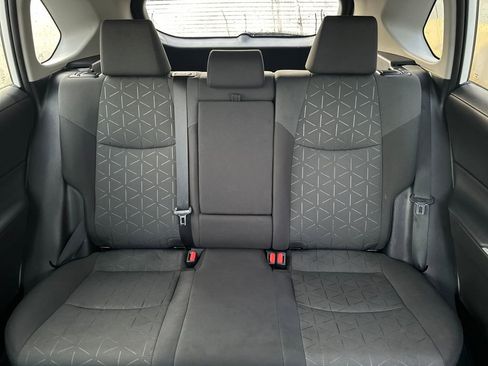 Certified 2022 Toyota RAV4 XLE image 24