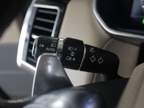 Used 2019 Land Rover Range Rover Sport HSE Dynamic image 14