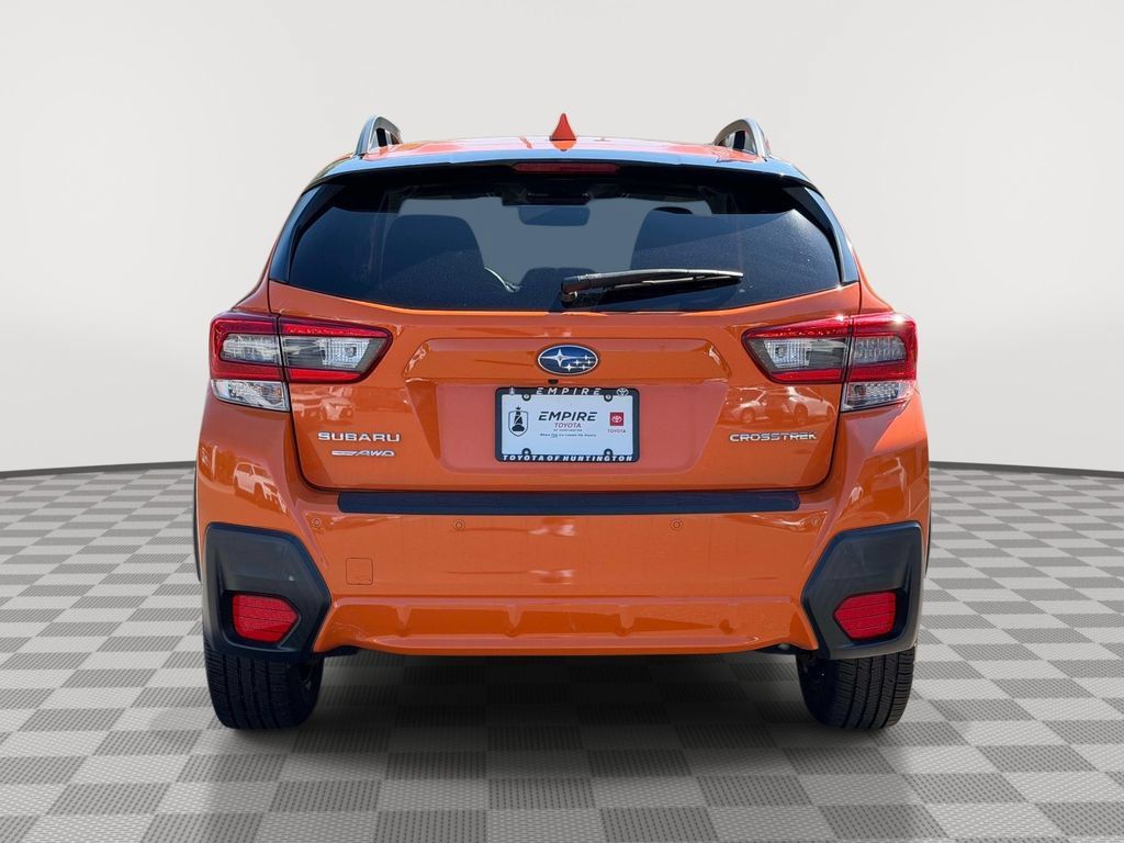 Used 2020 Subaru Crosstrek 2.0i Limited w/ Moonroof Package w/Navigation AWD/4WD image 4