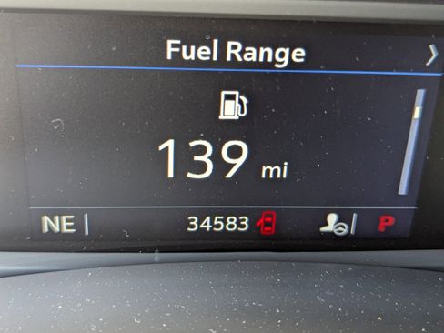 Used 2023 Cadillac CT4 Luxury image 33