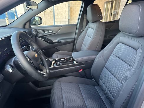 New 2026 Chevrolet Equinox LT image 24