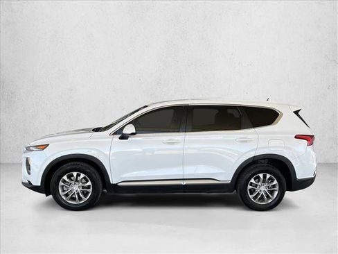 Used 2019 Hyundai Santa Fe SE FWD image 2