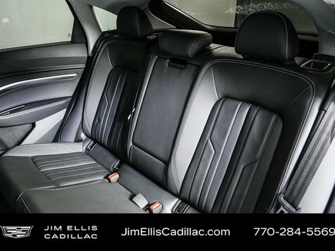 Used 2021 Audi e-tron Premium image 18