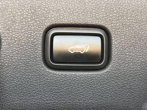 Certified 2023 Kia Sportage X-Pro Prestige AWD/4WD image 15