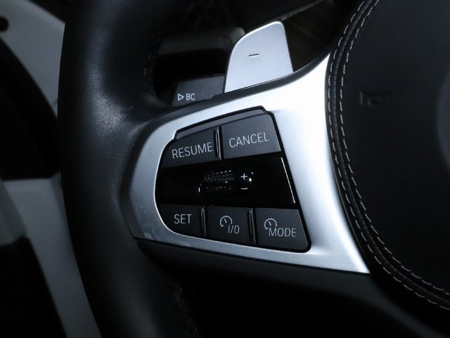 Used 2026 BMW X5 xDrive40i w/ M Sport Package AWD/4WD image 27