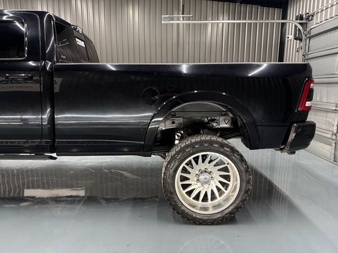 Used 2021 RAM 3500 Limited image 5