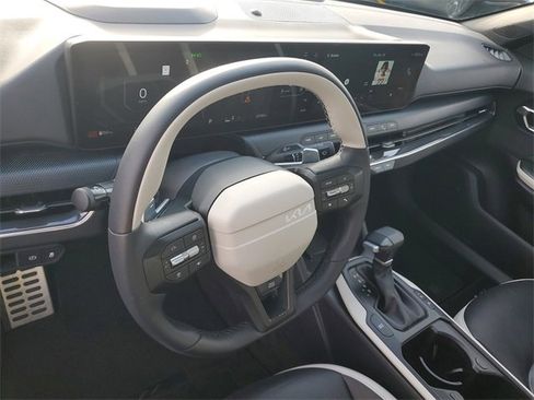 Certified 2025 Kia K4 GT-Line Turbo image 18