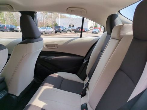 Used 2026 Toyota Corolla LE image 13