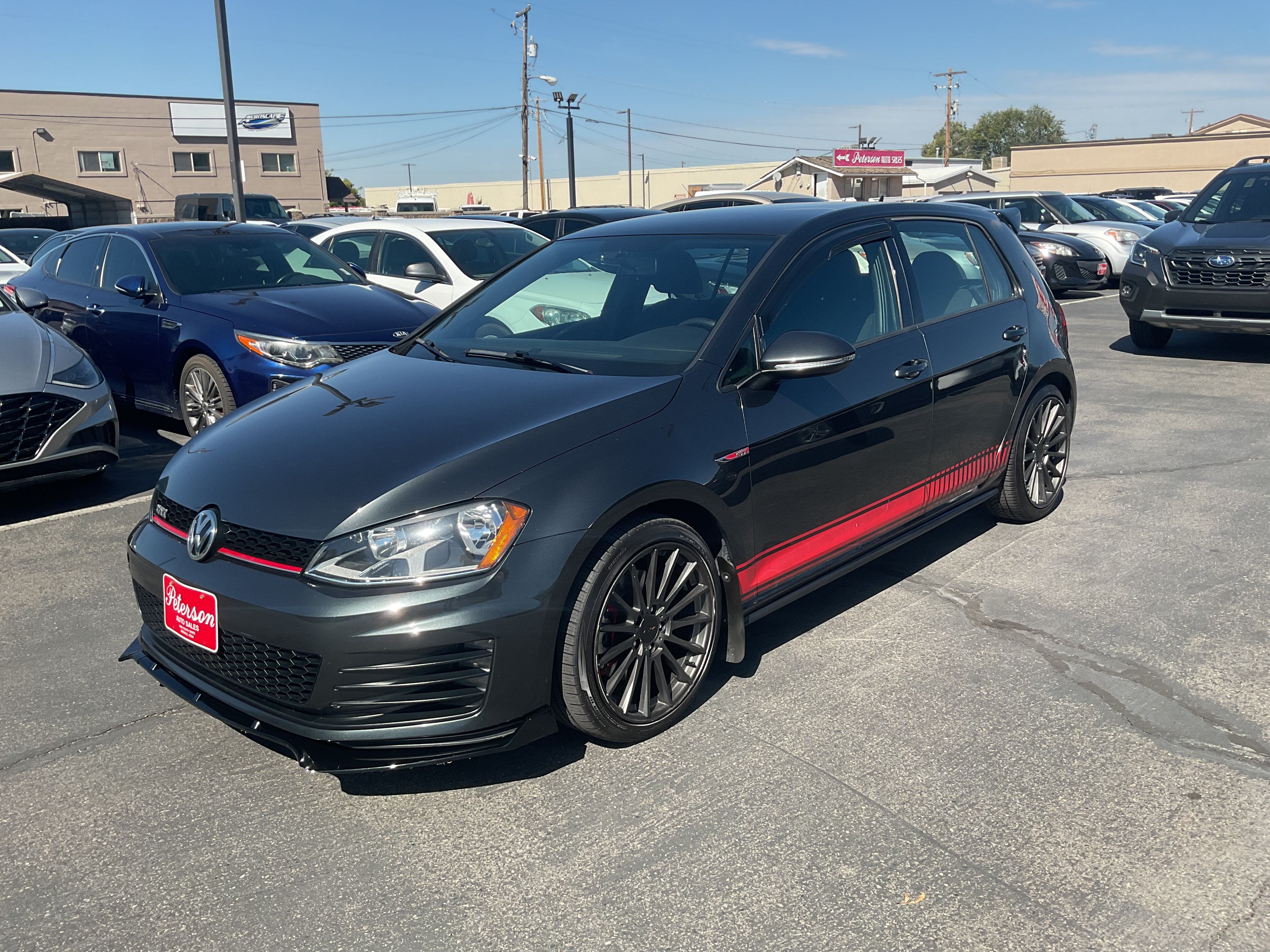 Used 2015 Volkswagen GTI S FWD image 2