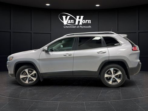 Used 2019 Jeep Cherokee Limited AWD/4WD image 4