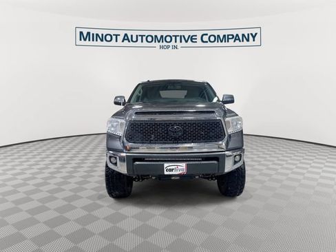 Used 2017 Toyota Tundra Limited w/ Limited Premium Package AWD/4WD image 3