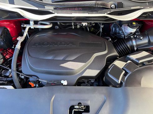 Certified 2025 Honda Odyssey Sport-L image 9