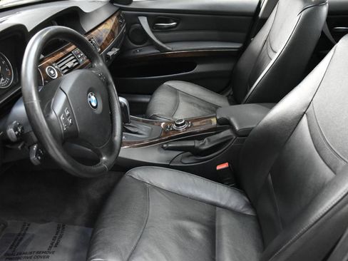 Used 2011 BMW 328i xDrive Sedan AWD/4WD image 25