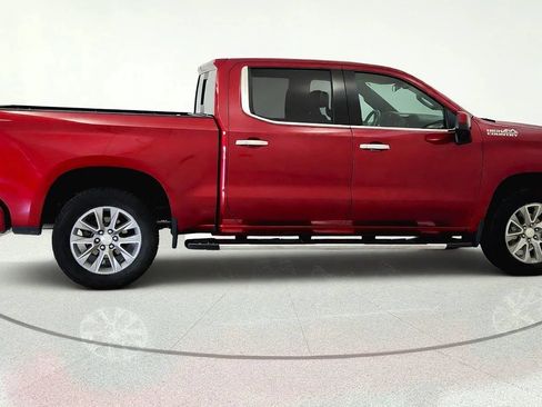 Used 2022 Chevrolet Silverado 1500 High Country w/ Z71 Off-Road Package AWD/4WD image 6