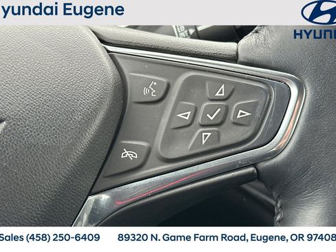 Used 2017 Chevrolet Volt Premier w/ Driver Confidence II Package image 35