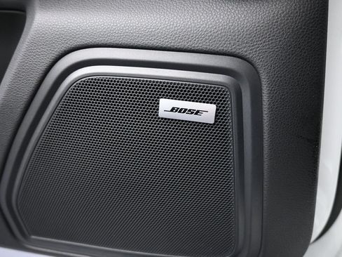 Certified 2023 Porsche Macan S AWD/4WD image 26