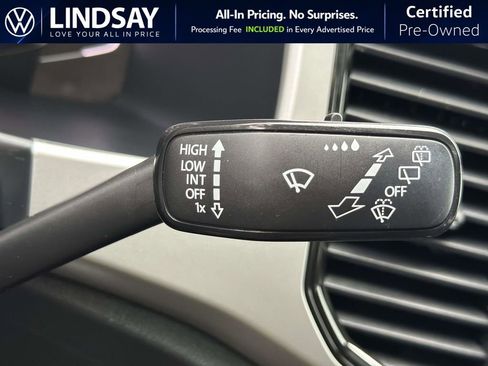 Certified 2023 Volkswagen Atlas SE w/ Panoramic Sunroof Package image 25