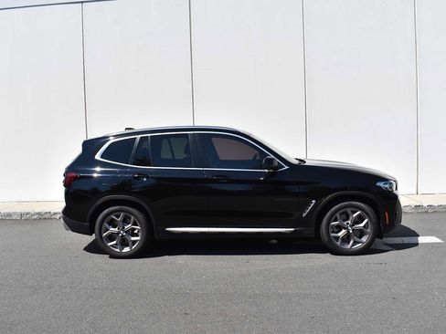 Used 2023 BMW X3 xDrive30i w/ Premium Package w/ZPA AWD/4WD image 4