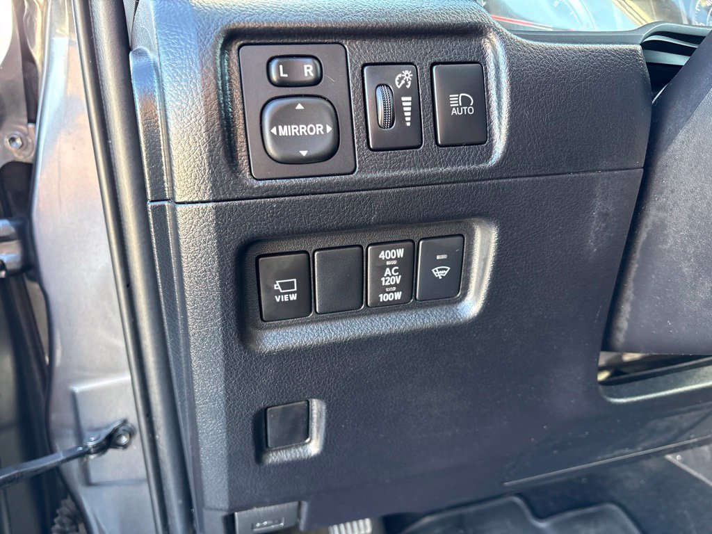 Used 2022 Toyota 4Runner TRD Off-Road Premium AWD/4WD image 13