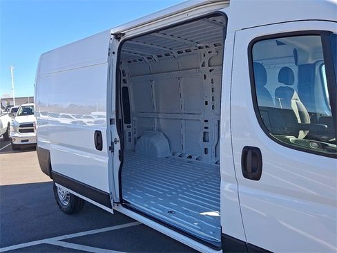Used 2025 RAM ProMaster 2500 image 10