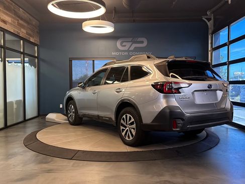 Used 2020 Subaru Outback AWD/4WD image 5