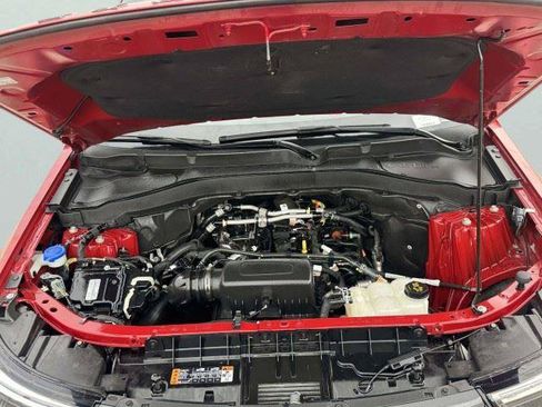 Used 2024 Ford Explorer XLT w/ Equipment Group 202A RWD image 73