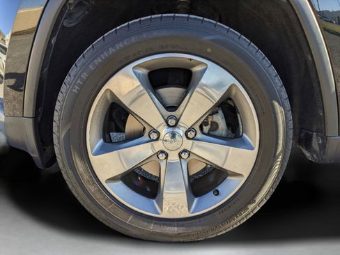 Used 2014 Jeep Grand Cherokee Limited image 41