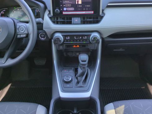 Certified 2025 Toyota RAV4 XLE image 18