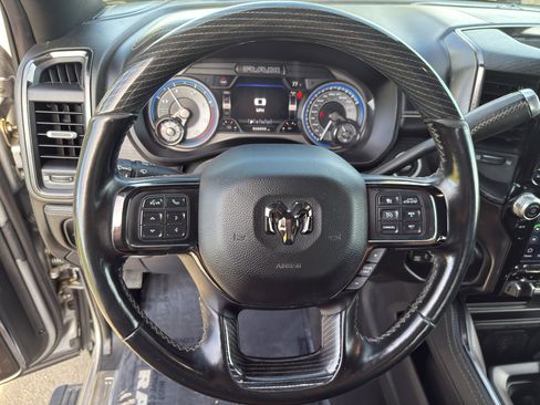 Used 2022 RAM 2500 Limited image 23
