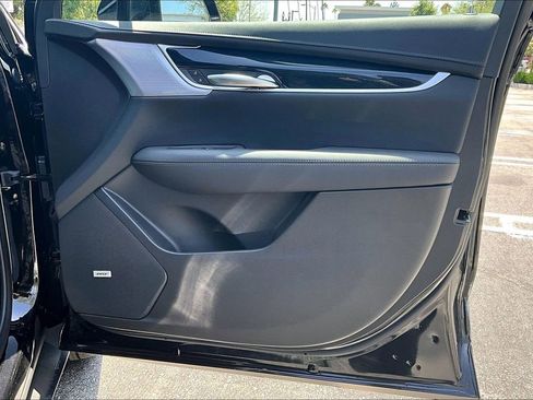 New 2026 Cadillac XT5 Premium Luxury w/ LPO, ONYX Package AWD/4WD image 34