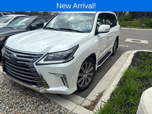 Used 2017 Lexus LX 570 4WD w/ Luxury Package image 1