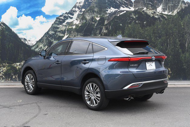 Certified 2024 Toyota Venza Limited AWD/4WD image 9