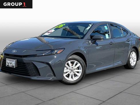 Certified 2026 Toyota Camry LE FWD image 1