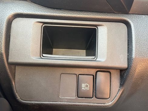 Used 2019 Toyota Tacoma SR AWD/4WD image 19